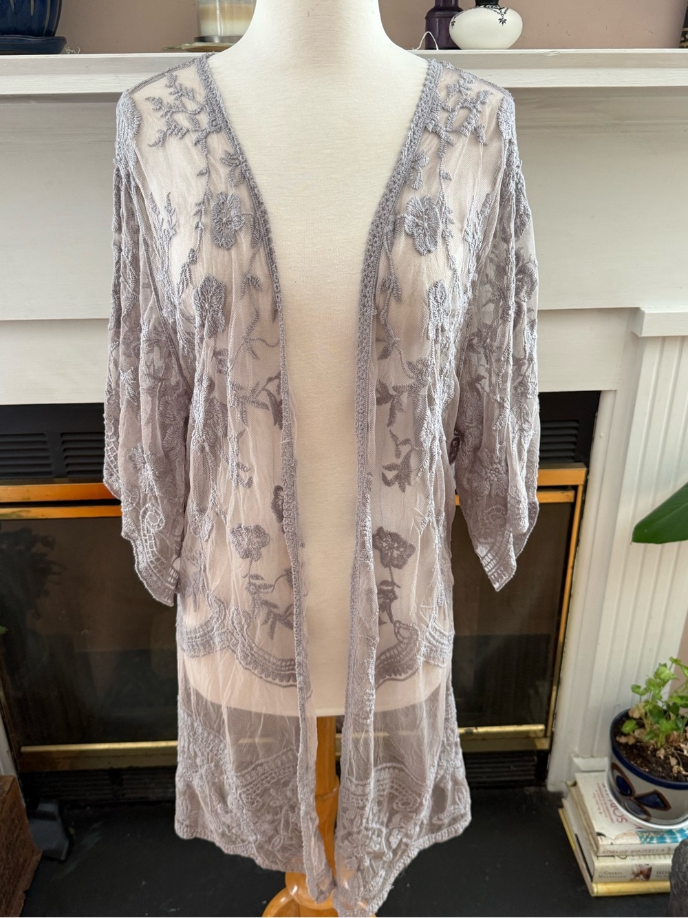 Sheer Lace Embroidered Kimono Cardigan - Light Gray